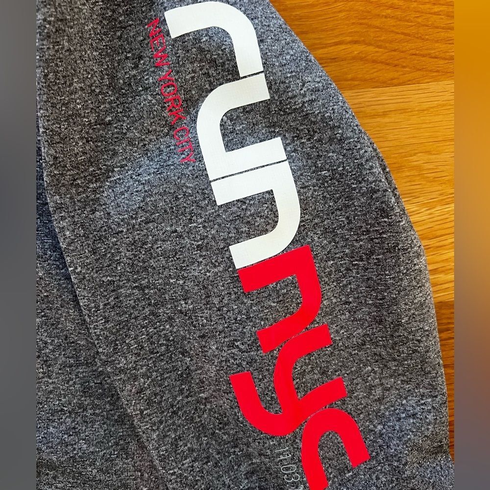 The North Face Womens Hoodie Sweatshirt Full Zip Pockets Gray w/ Pink Size Large - Picture 2 of 14